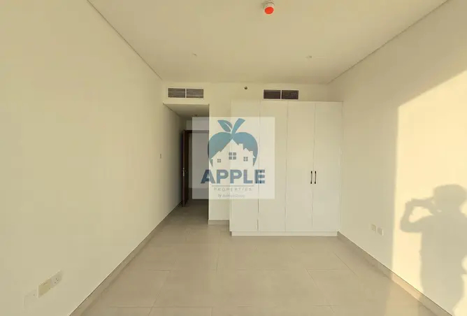 160532608 - Property Image 3