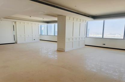 شقة - 4 - 5 للبيع في سكاي جاردنز - مركز دبي المالي العالمي - دبي