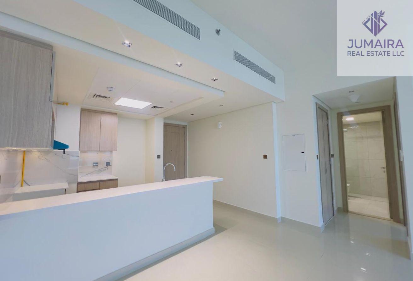 High Floor 1BR/Sale with Abundant Natural Sunlight