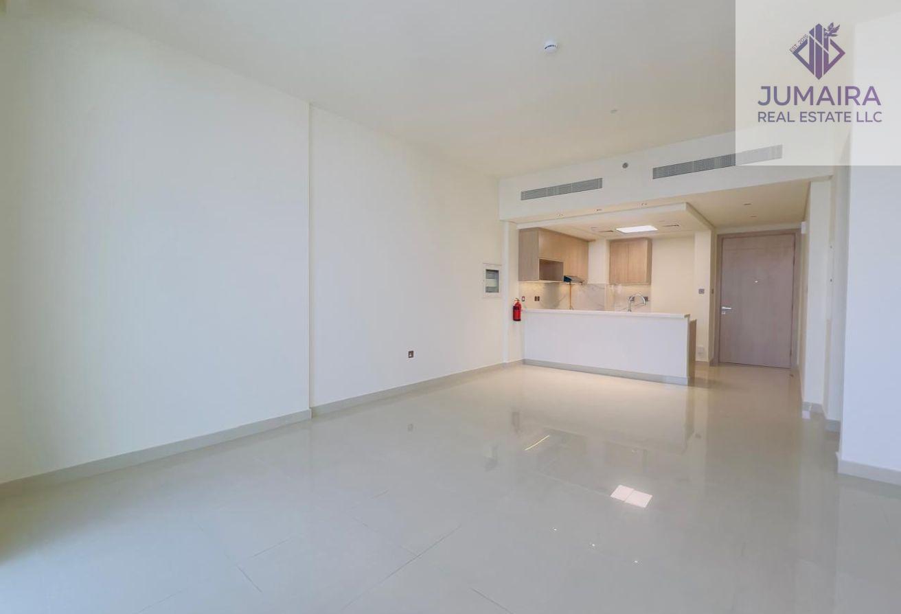 High Floor 1BR/Sale with Abundant Natural Sunlight