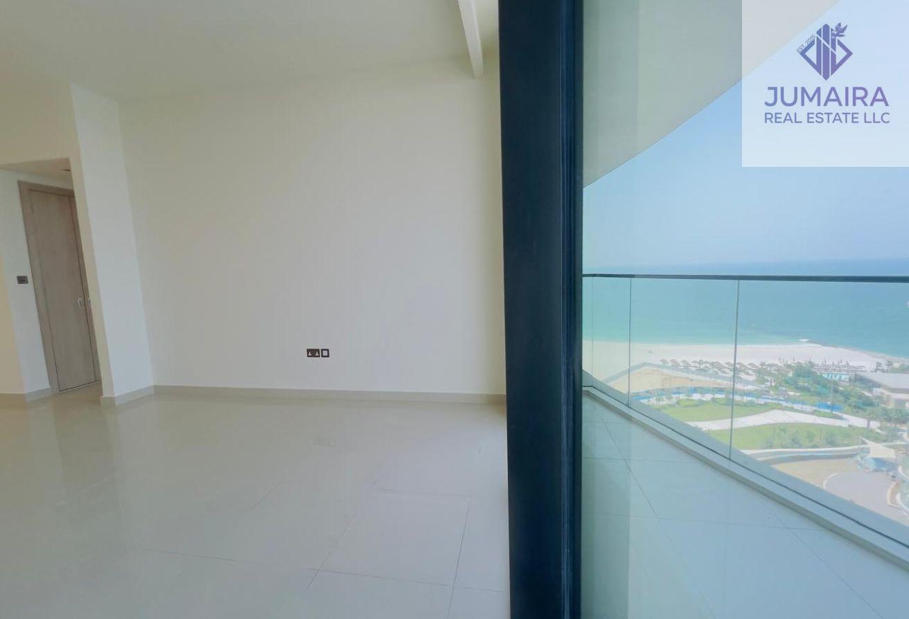 High Floor 1BR/Sale with Abundant Natural Sunlight
