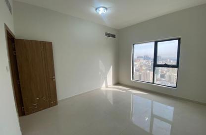 Office Space - 2 Bedrooms - 2 Bathrooms for rent in Gulfa Towers - Al Rashidiya 1 - Al Rashidiya - Ajman