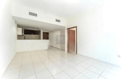 Apartment - 1 Bedroom - 2 Bathrooms for rent in Royal Residence 1 - Royal Residence - Dubai Sports City - Dubai
