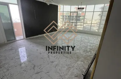 Apartment - 2 Bedrooms - 3 Bathrooms for sale in Oasis Tower - Al Rashidiya 1 - Al Rashidiya - Ajman