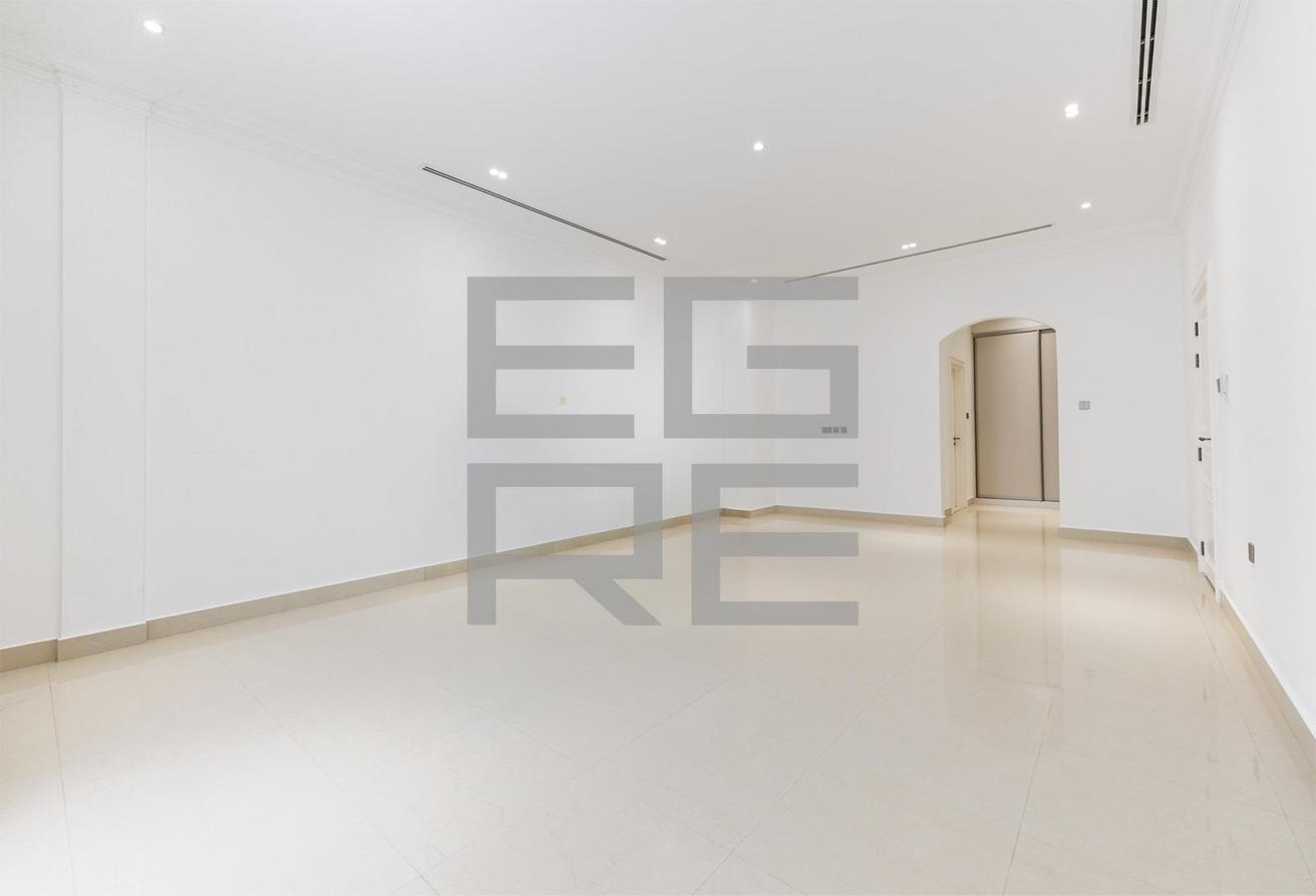 Spacious 8BR villa | G+2 | Majlis | Al Aweer 1 photo 24