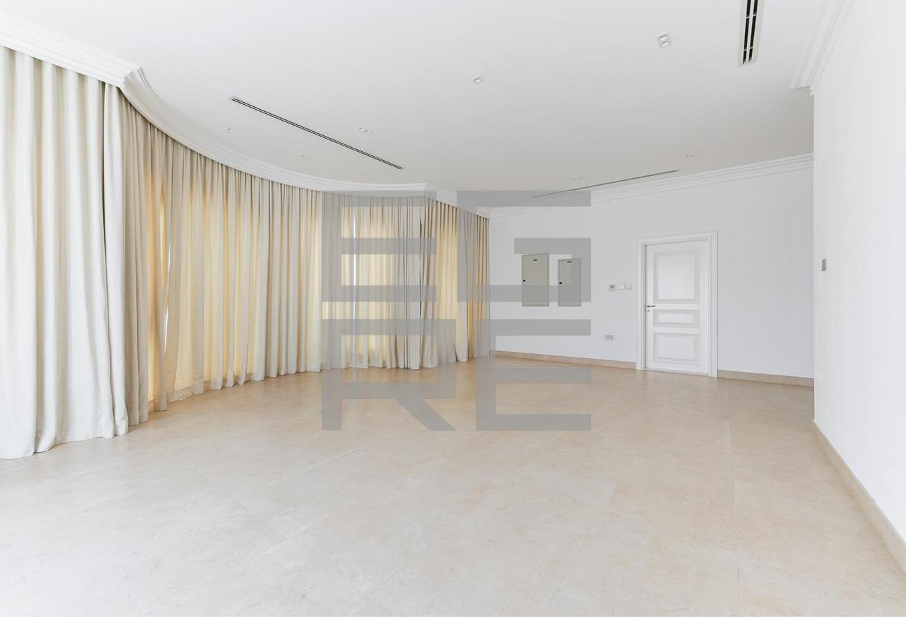 Spacious 8BR villa | G+2 | Majlis | Al Aweer 1 photo 27