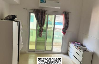 Apartment - 1 Bedroom - 2 Bathrooms for sale in Ajman Pearl Towers - Ajman Downtown - Ajman