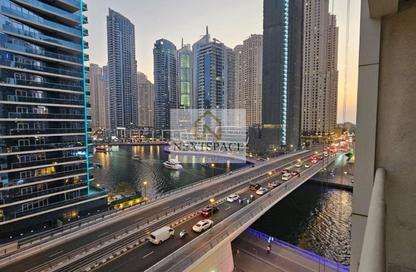 Apartment - 1 Bedroom - 2 Bathrooms for rent in Marina View Tower B - Marina View - Dubai Marina - Dubai