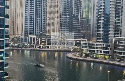 Apartment - 1 Bedroom - 2 Bathrooms for rent in Marina View Tower B - Marina View - Dubai Marina - Dubai