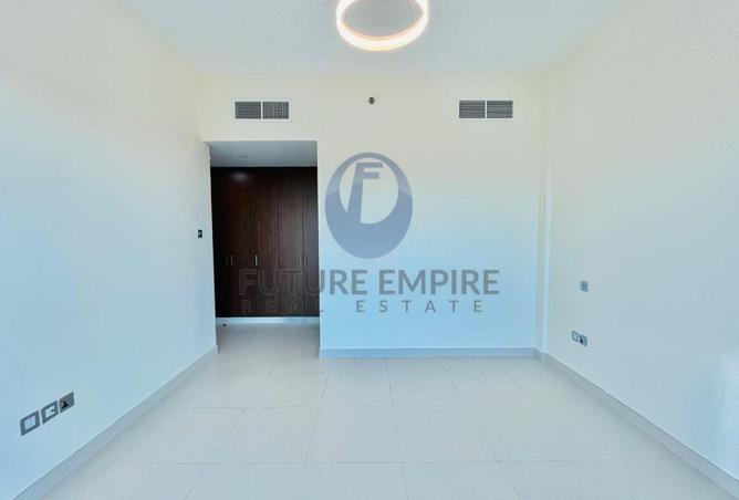 73865297 - Property Image 2