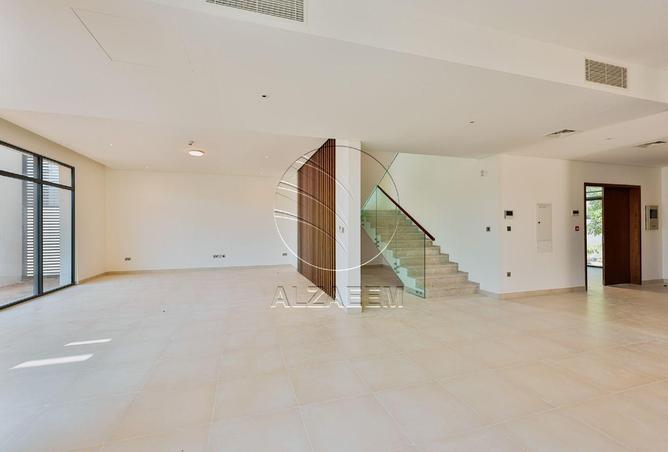 71901185 - Property Image 3