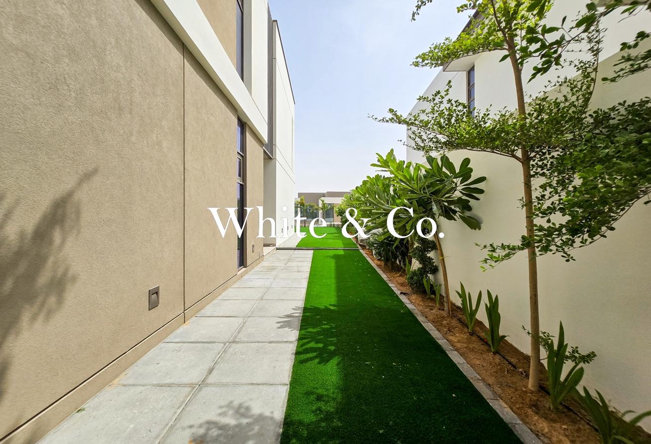 Elevated | Landscaped | Available October photo 16