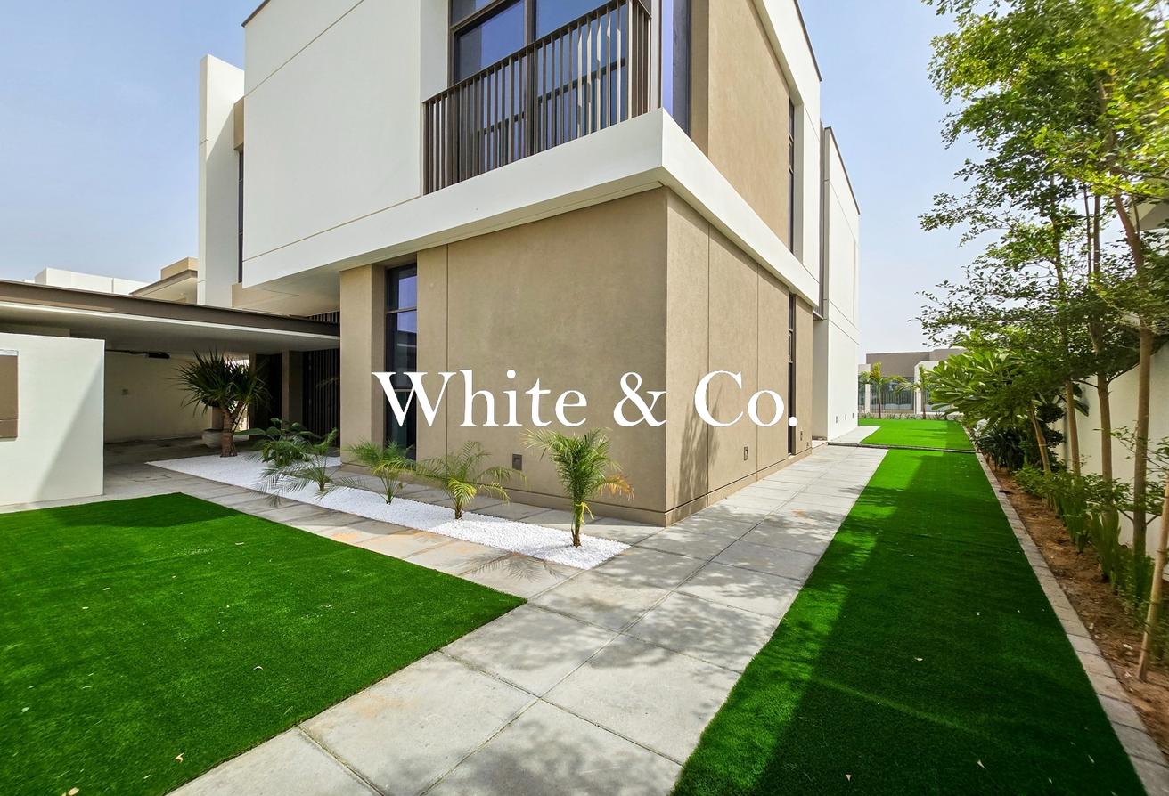 Elevated | Landscaped | Available October photo 15