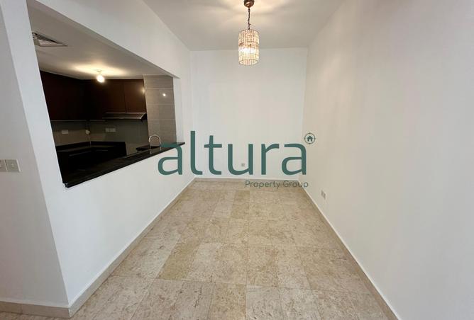 71903074 - Property Image 3