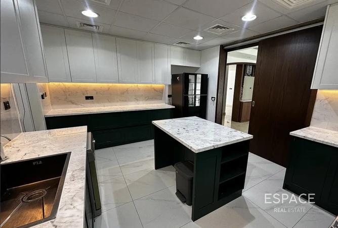 74246153 - Property Image 2