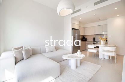 Apartment - 2 Bedrooms - 2 Bathrooms for rent in Burj Royale - Downtown Dubai - Dubai