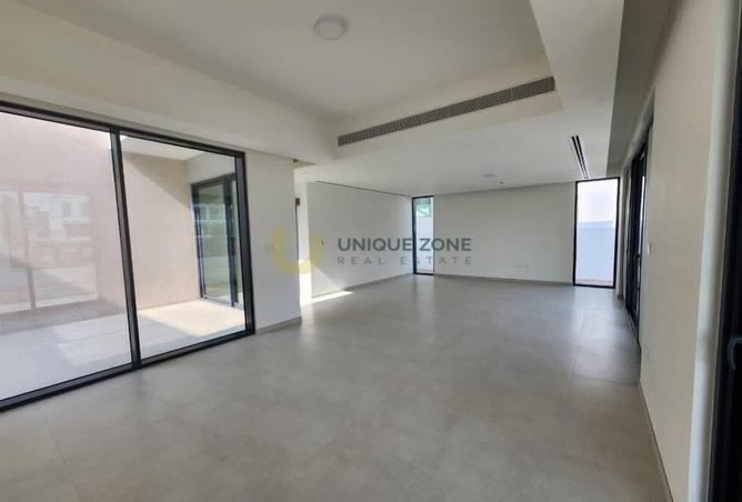 74243980 - Property Image 3