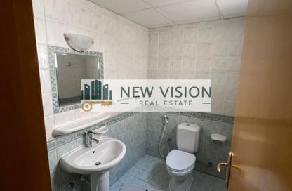 Apartment - 1 Bedroom - 2 Bathrooms for rent in Al Qulaya'ah - Al Sharq - Sharjah