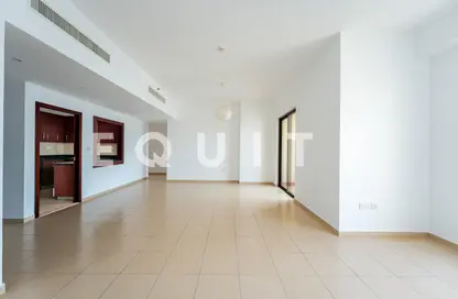 شقة - 2 غرف نوم - 2 حمامات للايجار في رمال 6 - رمال - جميرا بيتش ريزيدنس - دبي