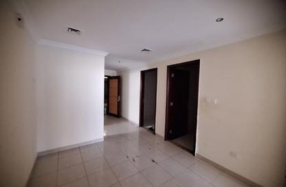 Apartment - 2 Bedrooms - 3 Bathrooms for rent in Al Khan Corniche - Al Khan - Sharjah Apartment - 2 Bedrooms - 3 Bathrooms for rent in Al Khan Corniche - Al Khan - Sharjah