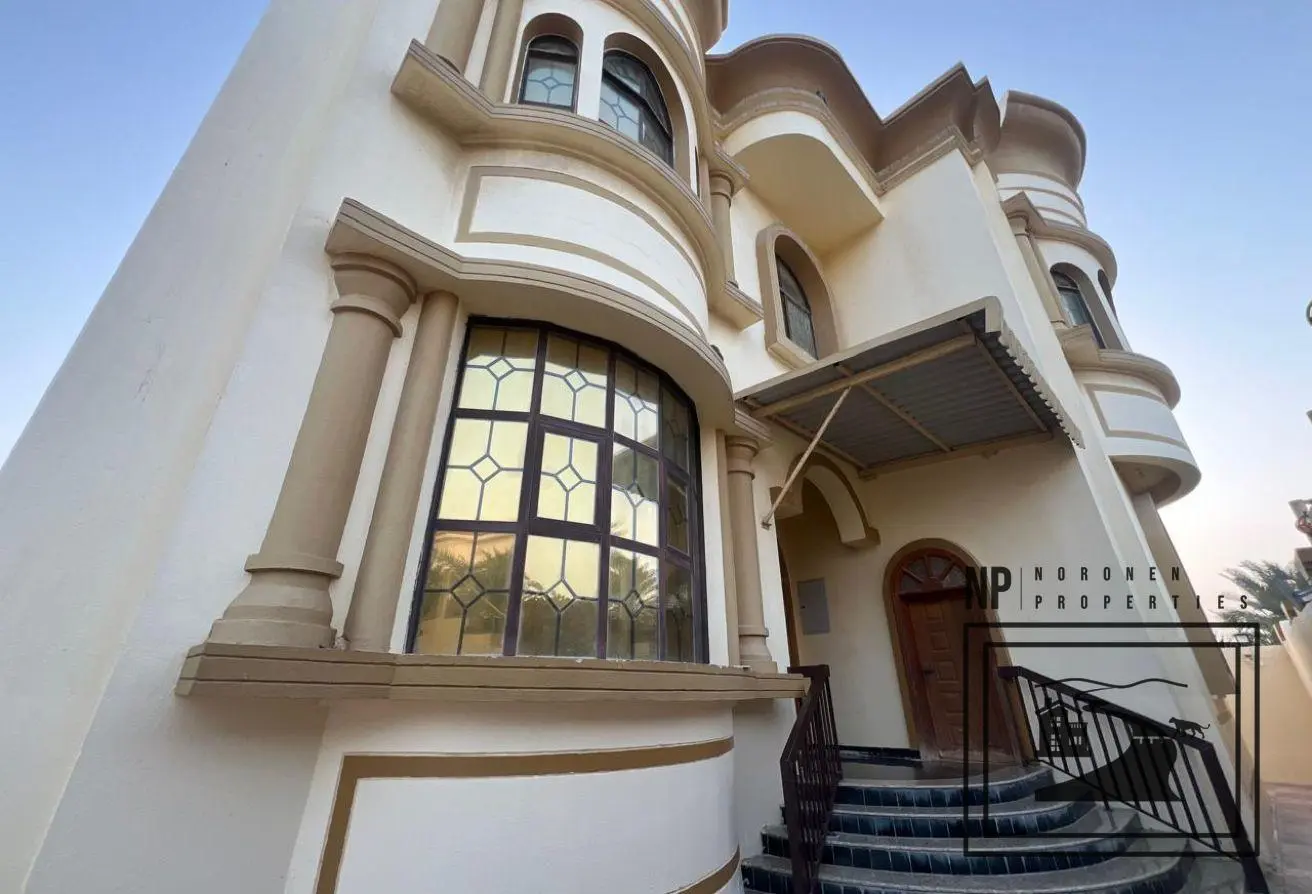 83672900 - Property Main Image