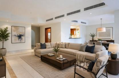 Villa - 3 Bedrooms - 4 Bathrooms for rent in Al Mass Villas - Dubai Marina Towers - Dubai Marina - Dubai