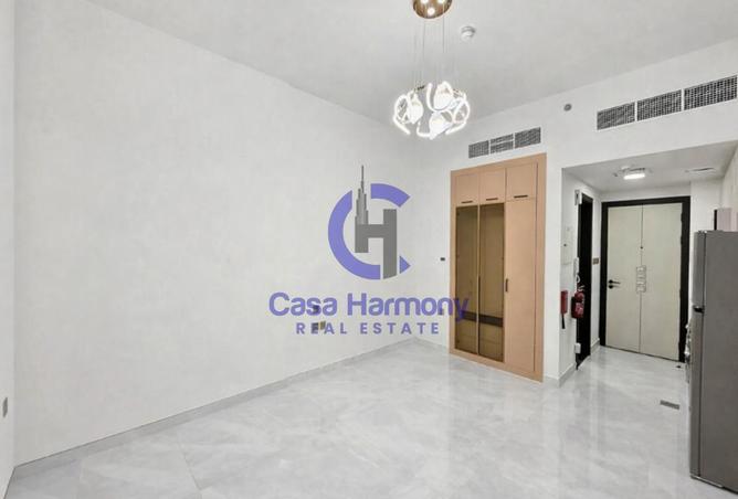 78985209 - Property Image 3