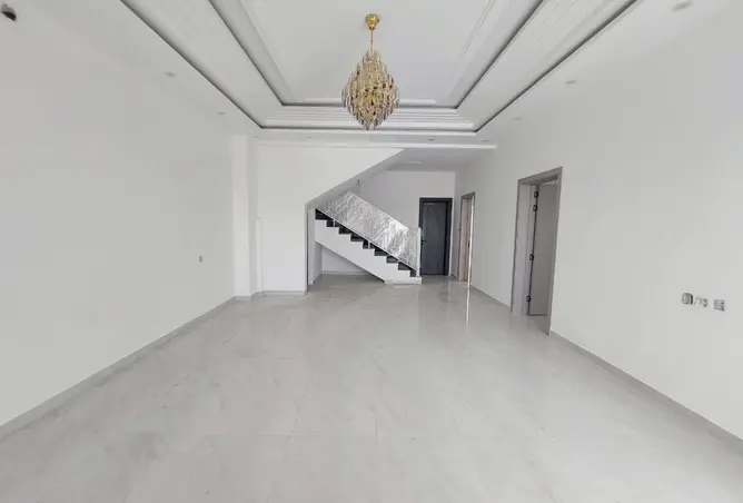 158273813 - Property Image 3