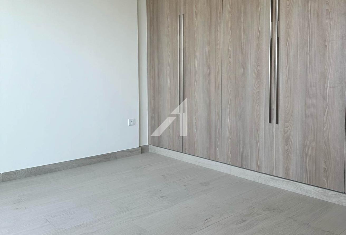 New Building | Modern Finishing | Spacious photo 4