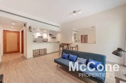 Apartment - 1 Bedroom - 1 Bathroom for rent in Al Dhafra 1 - Al Dhafra - Greens - Dubai