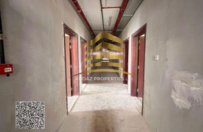 سكن عمال - استوديو - 8 حمامات للايجار في الجرف 2 - الجرف - عجمان وسط المدينة - عجمان