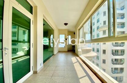 Apartment - 3 Bedrooms - 3 Bathrooms for rent in Al Dabas - Shoreline Apartments - Palm Jumeirah - Dubai