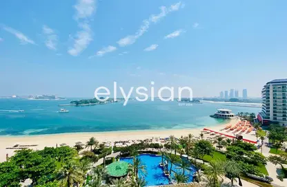 Apartment - 3 Bedrooms - 3 Bathrooms for rent in Al Dabas - Shoreline Apartments - Palm Jumeirah - Dubai