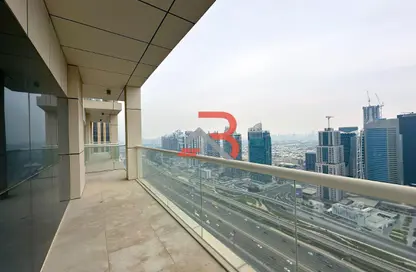 Penthouse - 4 Bedrooms - 5 Bathrooms for rent in West Avenue Tower - Dubai Marina - Dubai