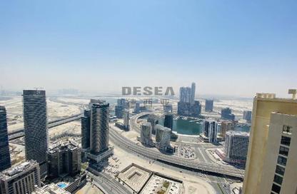 Apartment - 3 Bedrooms - 3 Bathrooms for rent in Boulevard Point - Downtown Dubai - Dubai
