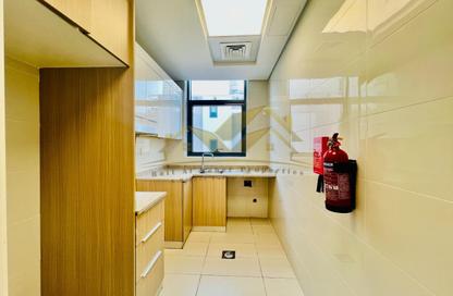 Apartment - 1 Bedroom - 2 Bathrooms for rent in Jumeirah Garden City - Al Satwa - Dubai