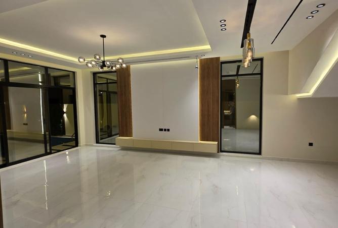 117700158 - Property Image 3