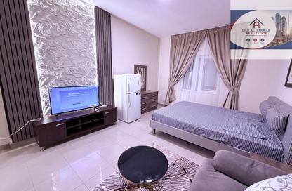 Apartment - 1 Bedroom - 1 Bathroom for rent in Blue Tower - Al Majaz 3 - Al Majaz - Sharjah Apartment - 1 Bedroom - 1 Bathroom for rent in Blue Tower - Al Majaz 3 - Al Majaz - Sharjah
