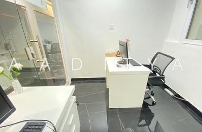 Office Space - Studio - 1 Bathroom for rent in Horizone Building - Port Saeed - Deira - Dubai