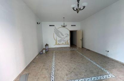 Apartment - 3 - 4 for rent in Al Majaz 3 - Al Majaz - Sharjah Apartment - 3 - 4 for rent in Al Majaz 3 - Al Majaz - Sharjah