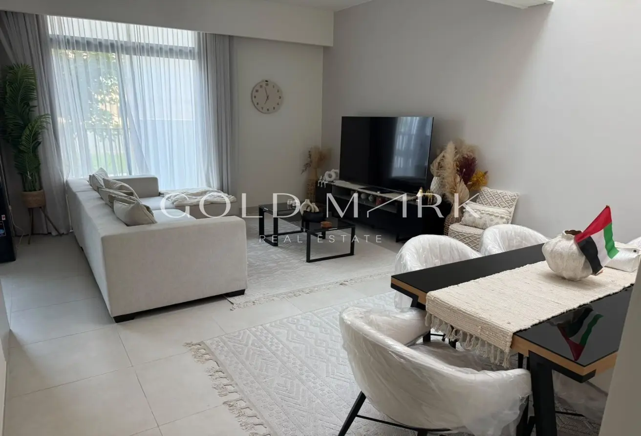 165580576 - Property Main Image