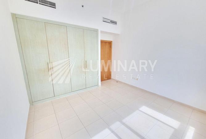 71143956 - صورة العقار 2