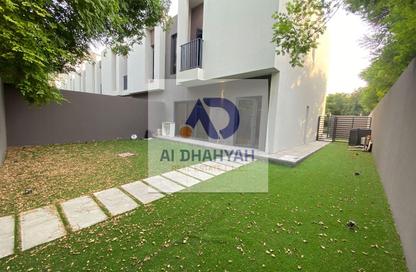 Townhouse - 3 - 4 for rent in Sarab 1 - Aljada - Sharjah