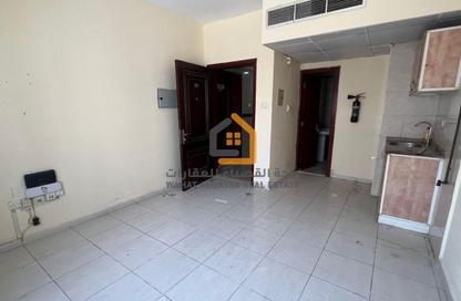 Apartment - Studio - 1 for rent in Al Mahatta - Al Qasimia - Sharjah