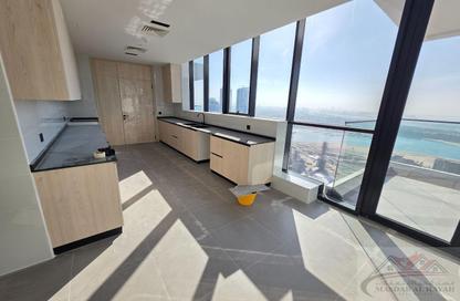 Apartment - 4 Bedrooms - 6 Bathrooms for rent in Sharjah Terraces - Al Khan Lagoon - Al Khan - Sharjah