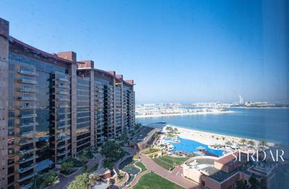 Apartment - 3 Bedrooms - 4 Bathrooms for rent in Sapphire - Tiara Residences - Palm Jumeirah - Dubai