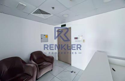 Office Space - Studio - 2 Bathrooms for rent in One Lake Plaza - JLT Cluster T - Jumeirah Lake Towers - Dubai Office Space - Studio - 2 Bathrooms for rent in One Lake Plaza - JLT Cluster T - Jumeirah Lake Towers - Dubai