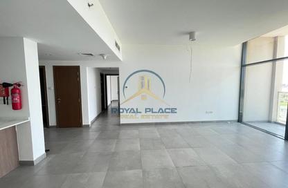 Apartment - 2 Bedrooms - 3 Bathrooms for rent in The Edge - Dubai Investment Park 1 (DIP 1) - Dubai Investment Park (DIP) - Dubai Apartment - 2 Bedrooms - 3 Bathrooms for rent in The Edge - Dubai Investment Park 1 (DIP 1) - Dubai Investment Park (DIP) - Dubai