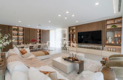 Villa - 5 Bedrooms - 6 Bathrooms for sale in La Mer South Island - La Mer - Jumeirah - Dubai