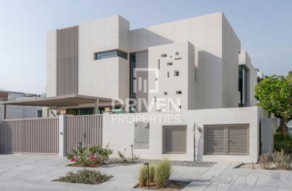 Villa - 5 Bedrooms - 6 Bathrooms for sale in La Mer South Island - La Mer - Jumeirah - Dubai